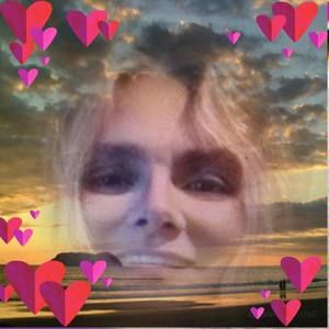 Meet your Posher, Carolyn